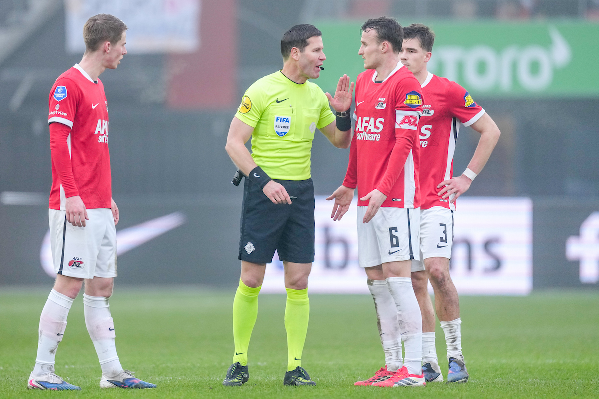 Scheidsrechter Makkelie komt met uitleg over omstreden afgekeurde goal