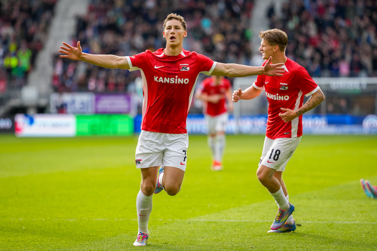 Poku en van Bommel basisklanten in duel tegen Jong Denemarken