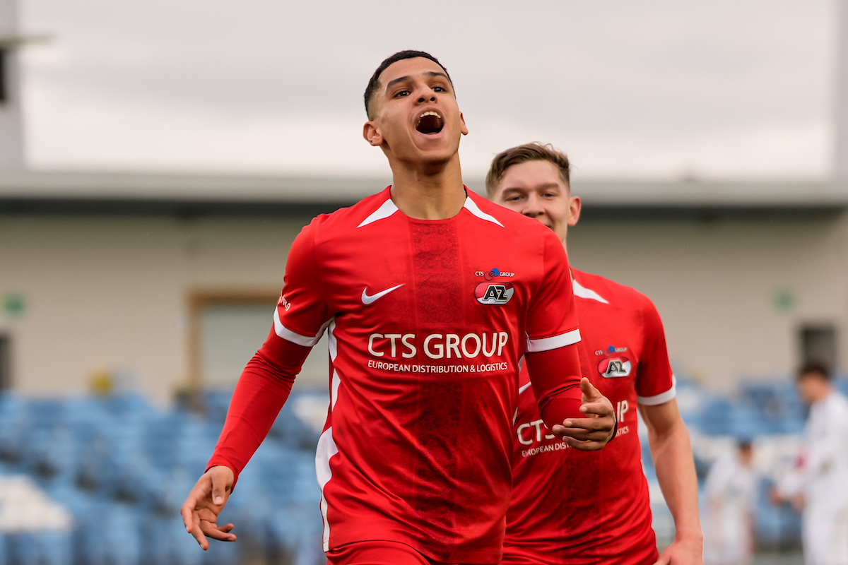 Wassim Bouziane bij wedstrijdselectie tegen Spurs