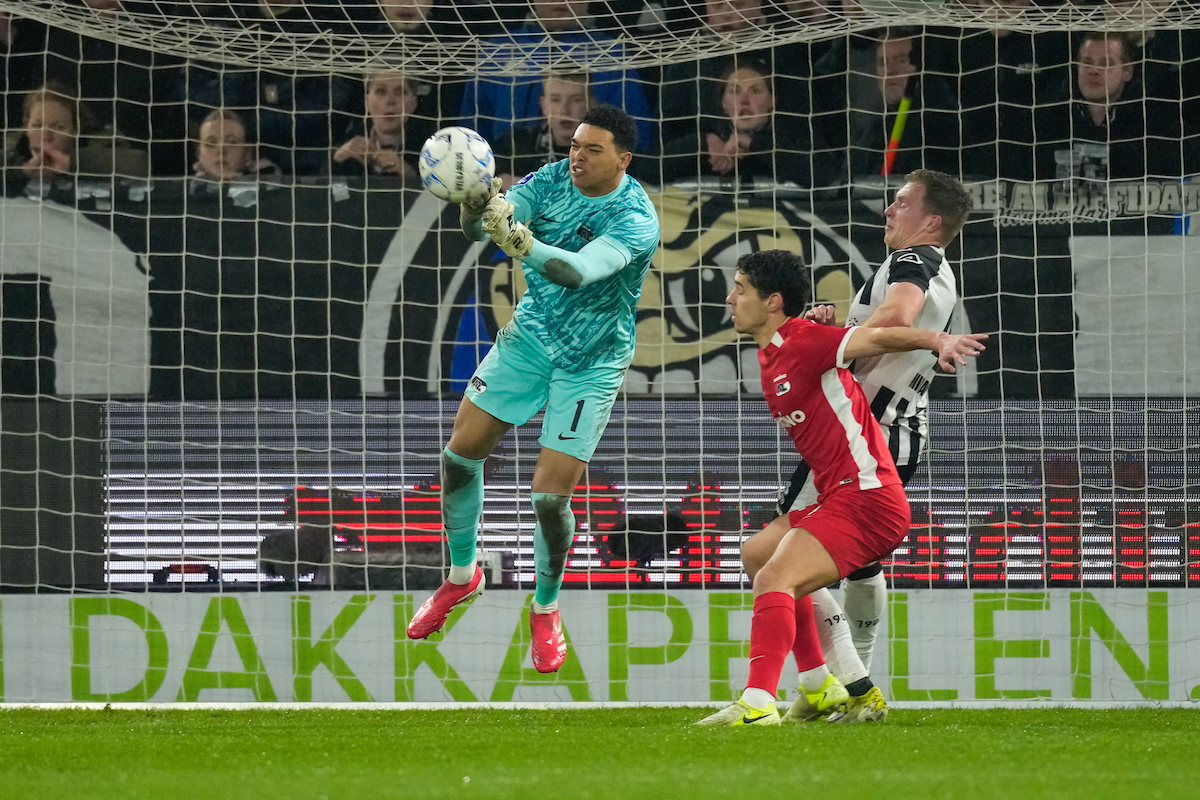 AZ zet zeer slechte reeks in de Eredivisie voort tegen Heracles Almelo