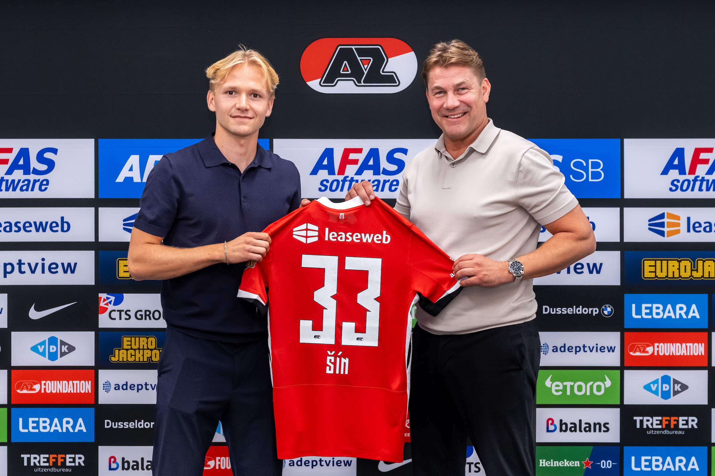 Vechtlust en doorzettingsvermogen: Matej Sin’s opmerkelijke weg naar AZ