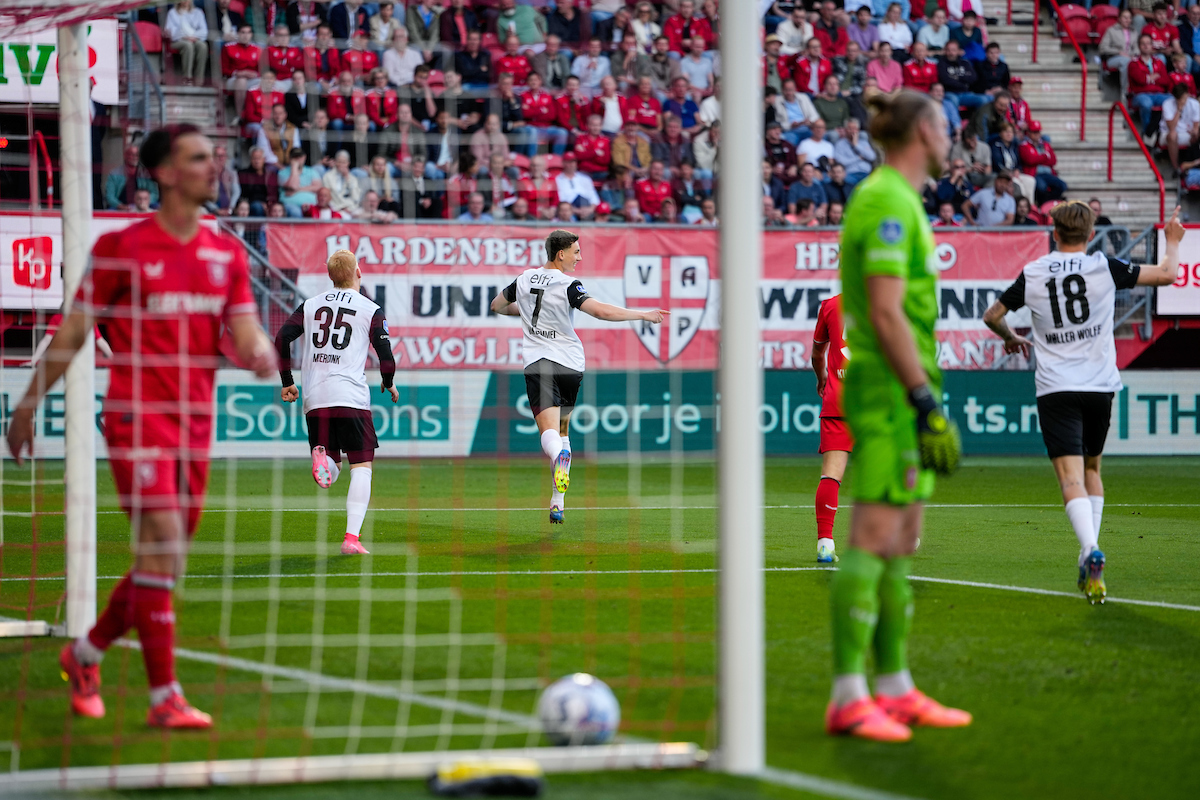AZ treft donderdagavond SC Heerenveen in de play-offs voor Europees voetbal