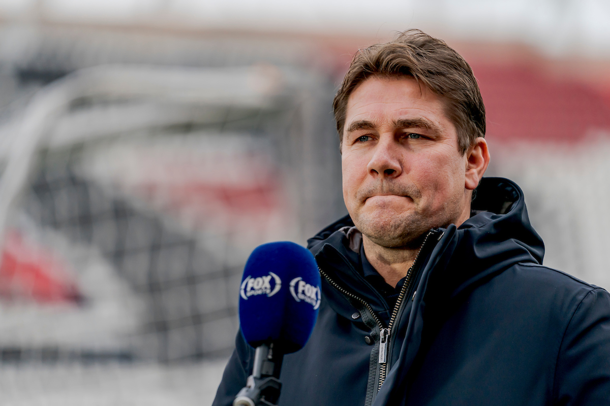 Huiberts geeft tekst en uitleg over uitblijven winterse transfers: 'Moeilijk'
