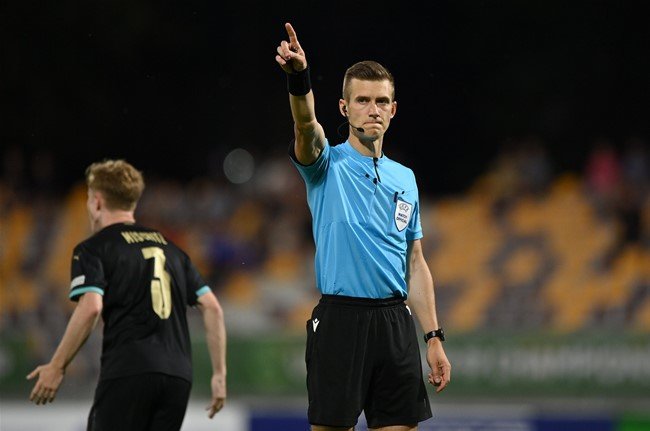 Litouwse arbiter aangesteld bij Tottenham – AZ