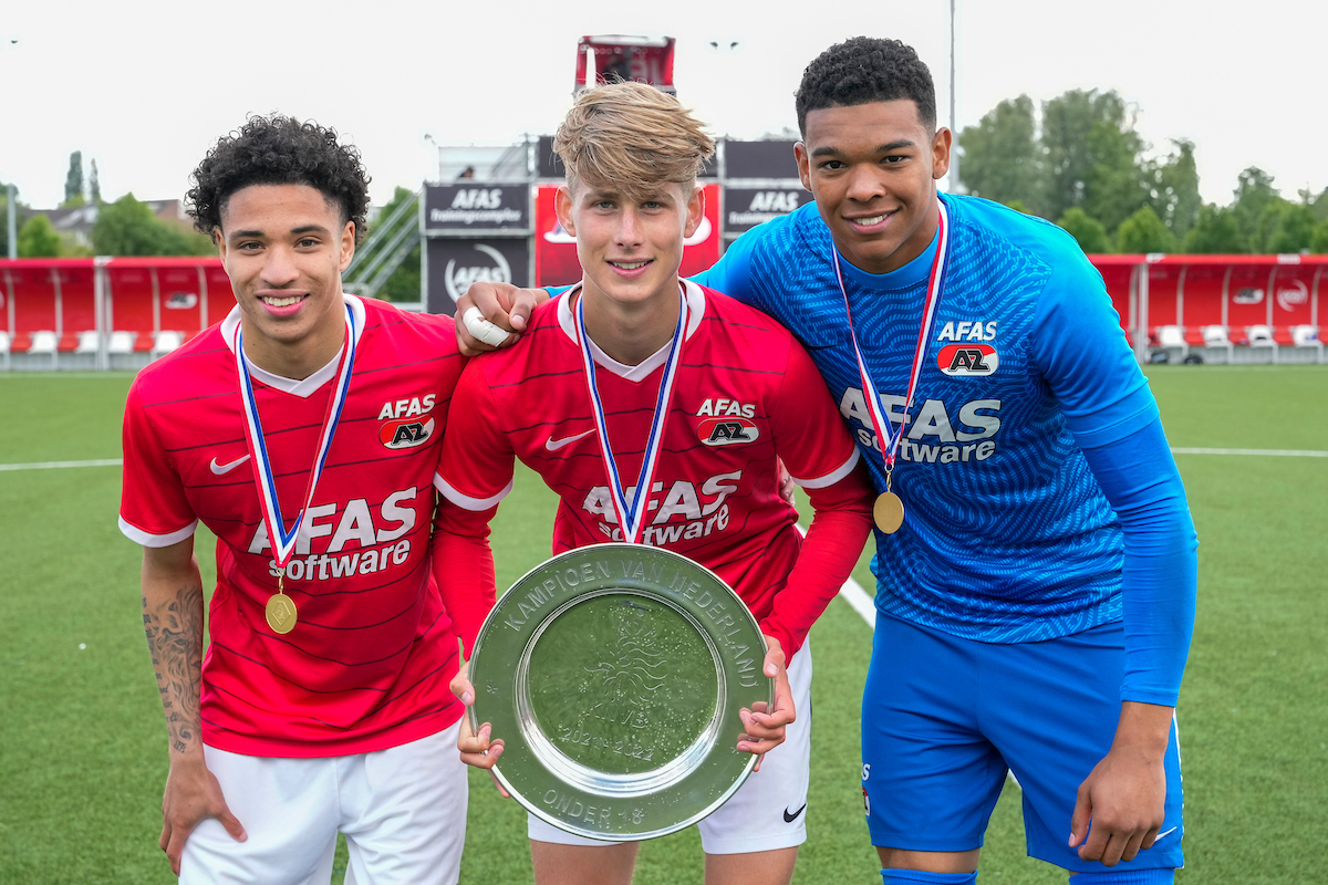 Owusu-Oduro en Daal breken contract open en verlengen tot 2030