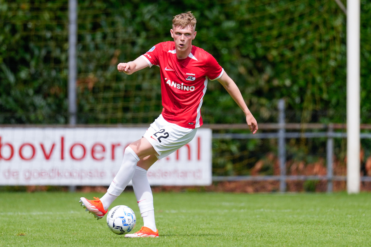 Maxim Dekker verlaat AZ op valreep van Transfer Deadline Day