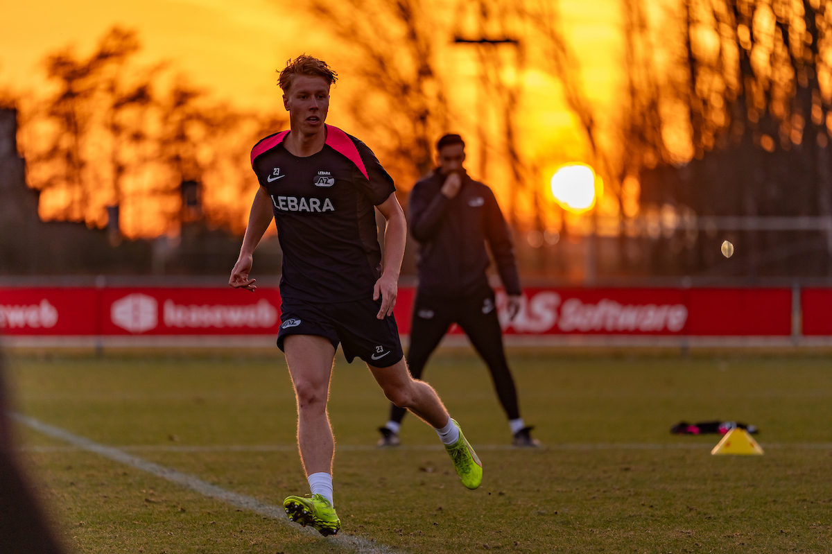 Verdediging en doelman aangepast: Zo lijkt AZ te starten in Europa