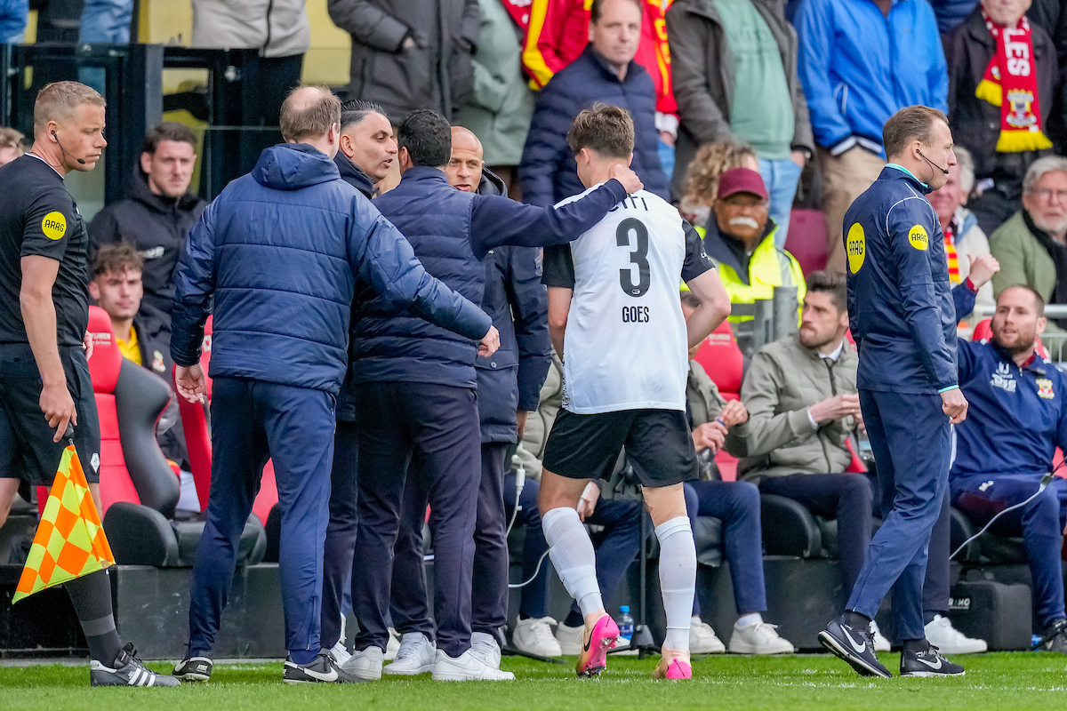 Martens kwaad over scheidsrechterlijke beslissingen: “ik ben daar absoluut niet tevreden over”