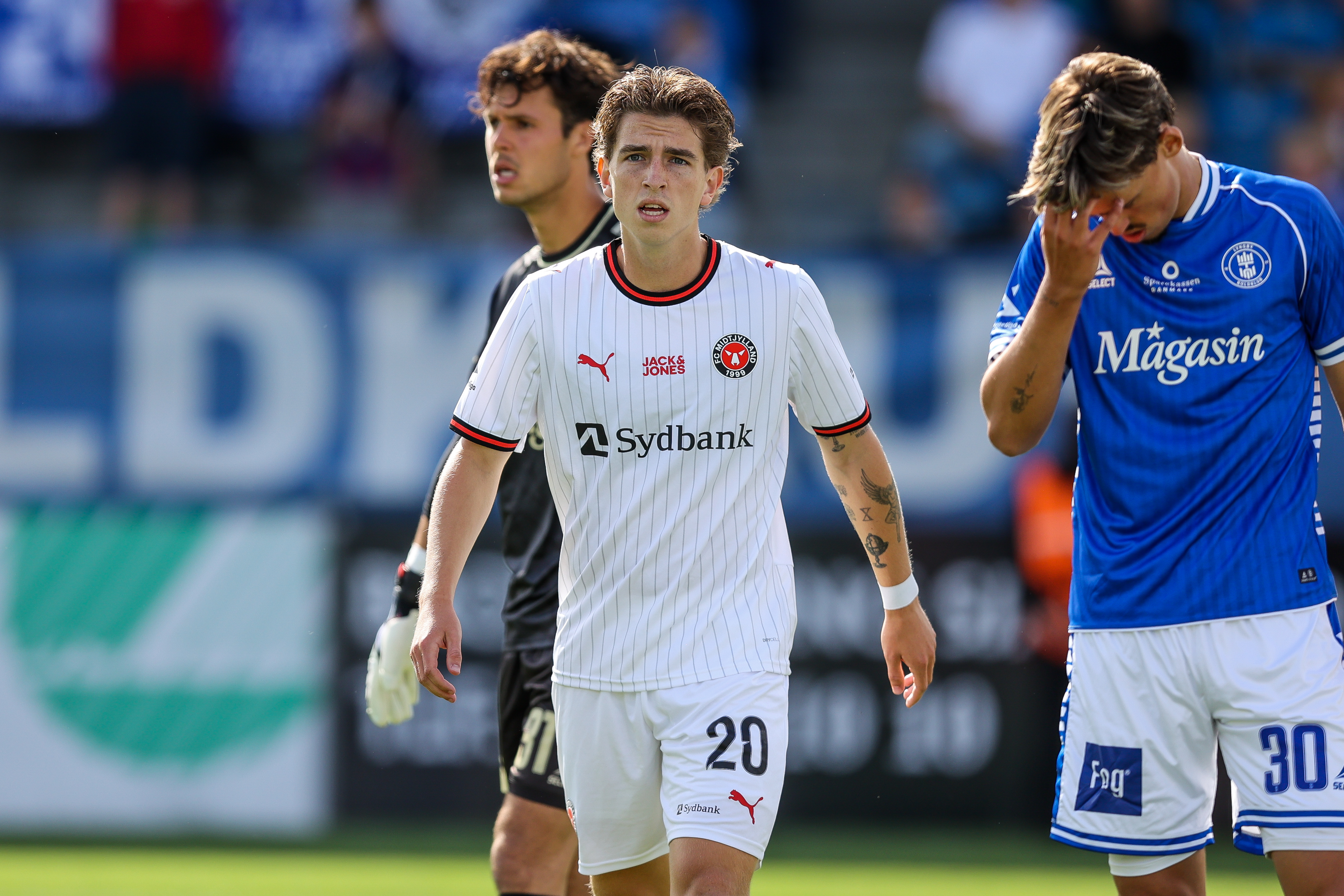Officieel: AZ neemt Valdemar Byskov over van FC Midtjylland