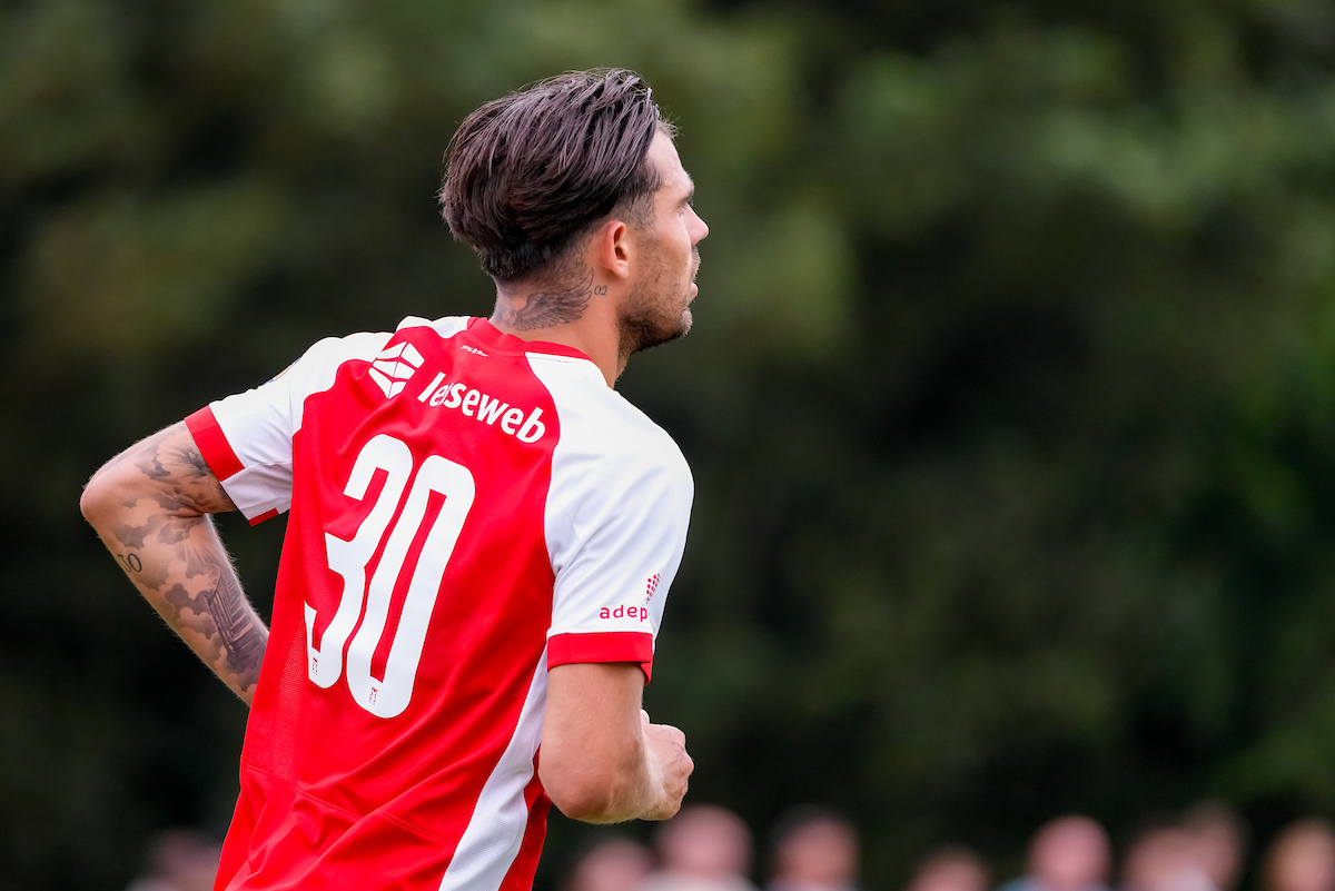 Nieuwe tegenslag voor AZ: Kasius mist start van het seizoen