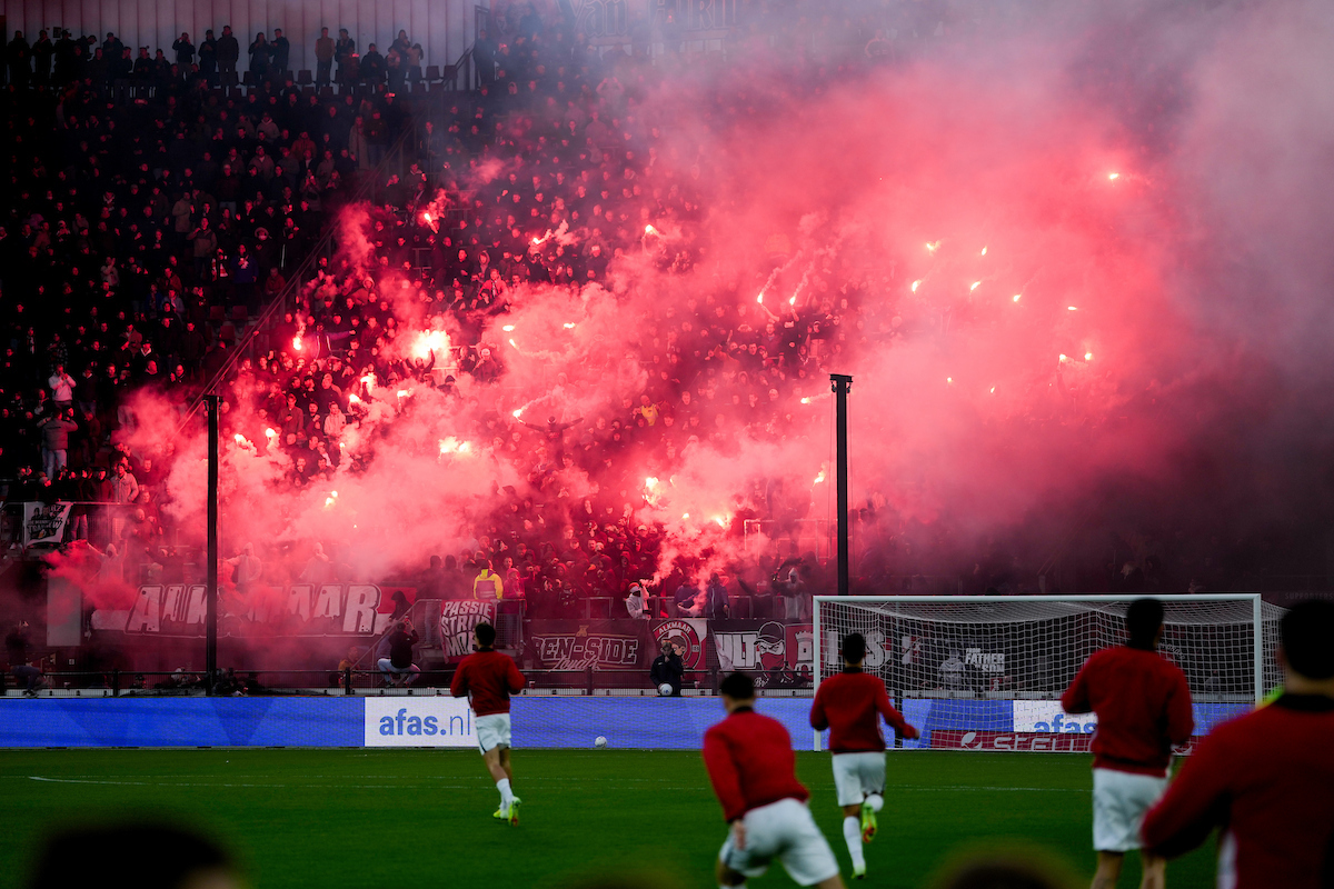 De stand in de Eredivisie na speelronde tien