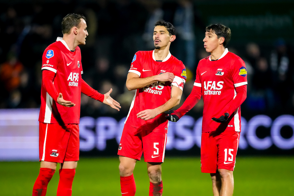 De stand van zaken na speelronde 19: AZ bekleedt plek 8