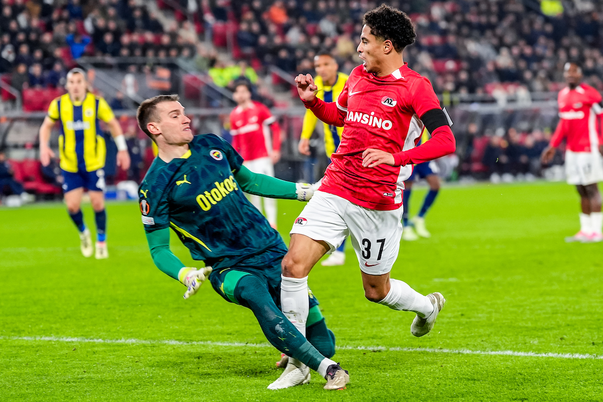 Youth League-helden helpen AZ aan overwinning op Fenerbahçe
