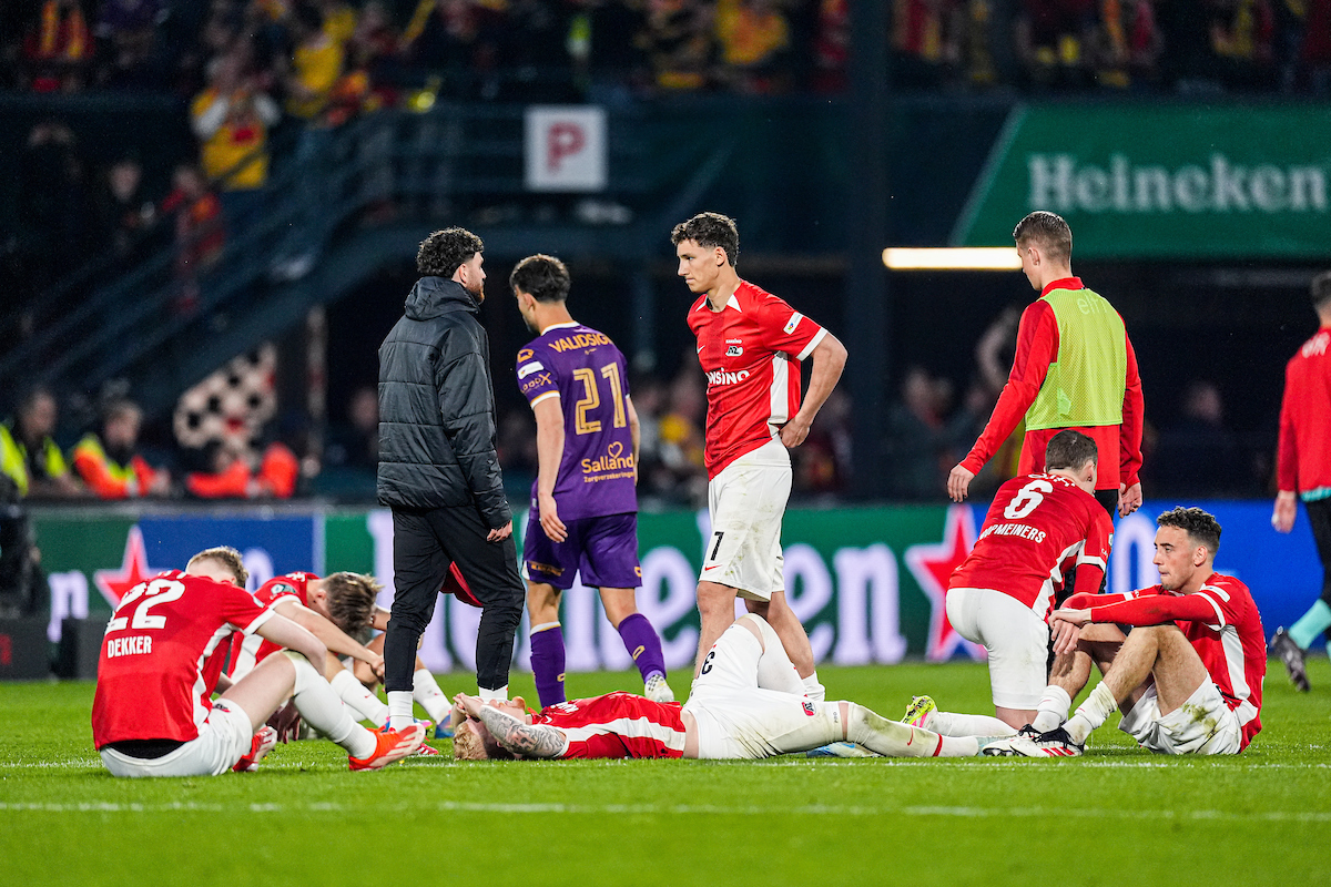 AZ laat beker uit handen glippen na penalties