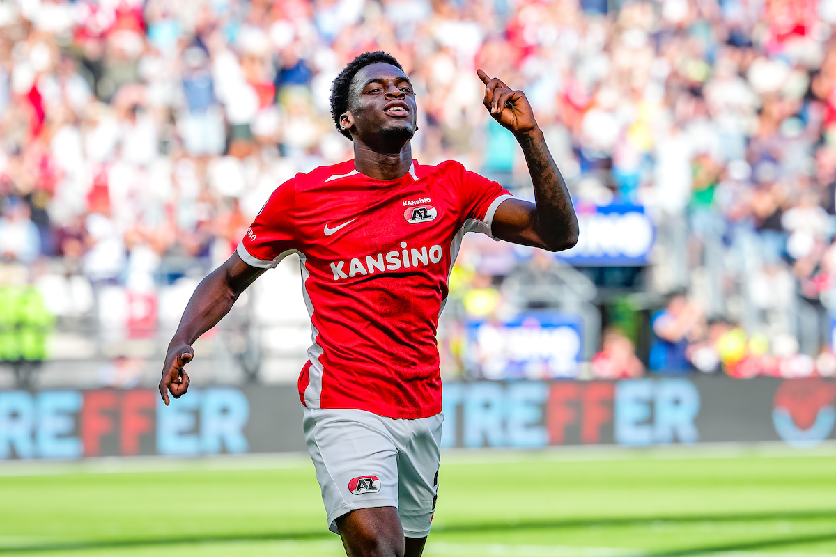 Ernest Poku schiet tiental Jong Oranje naar halve finale ten koste van Portugal