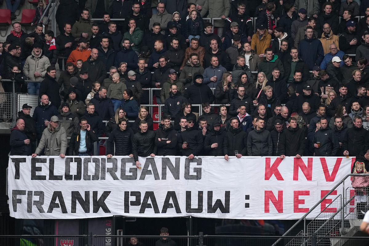 Frank Paauw nieuwe KNVB-voorzitter, ondanks tegenstem AZ