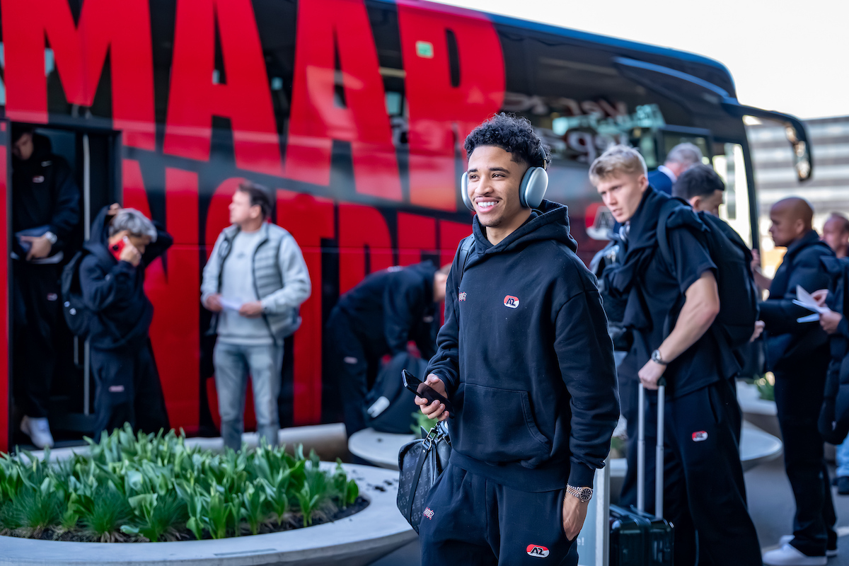 Owusu-Oduro en Hornkamp niet mee naar Praag, Zoet en Daal wel van de partij