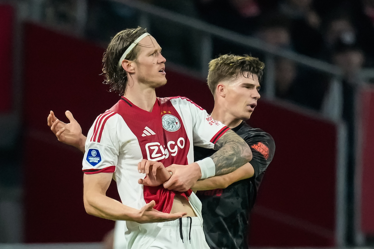 Wout Weghorst over situatie met Goes: ''Ik gaf hem geen elleboog''