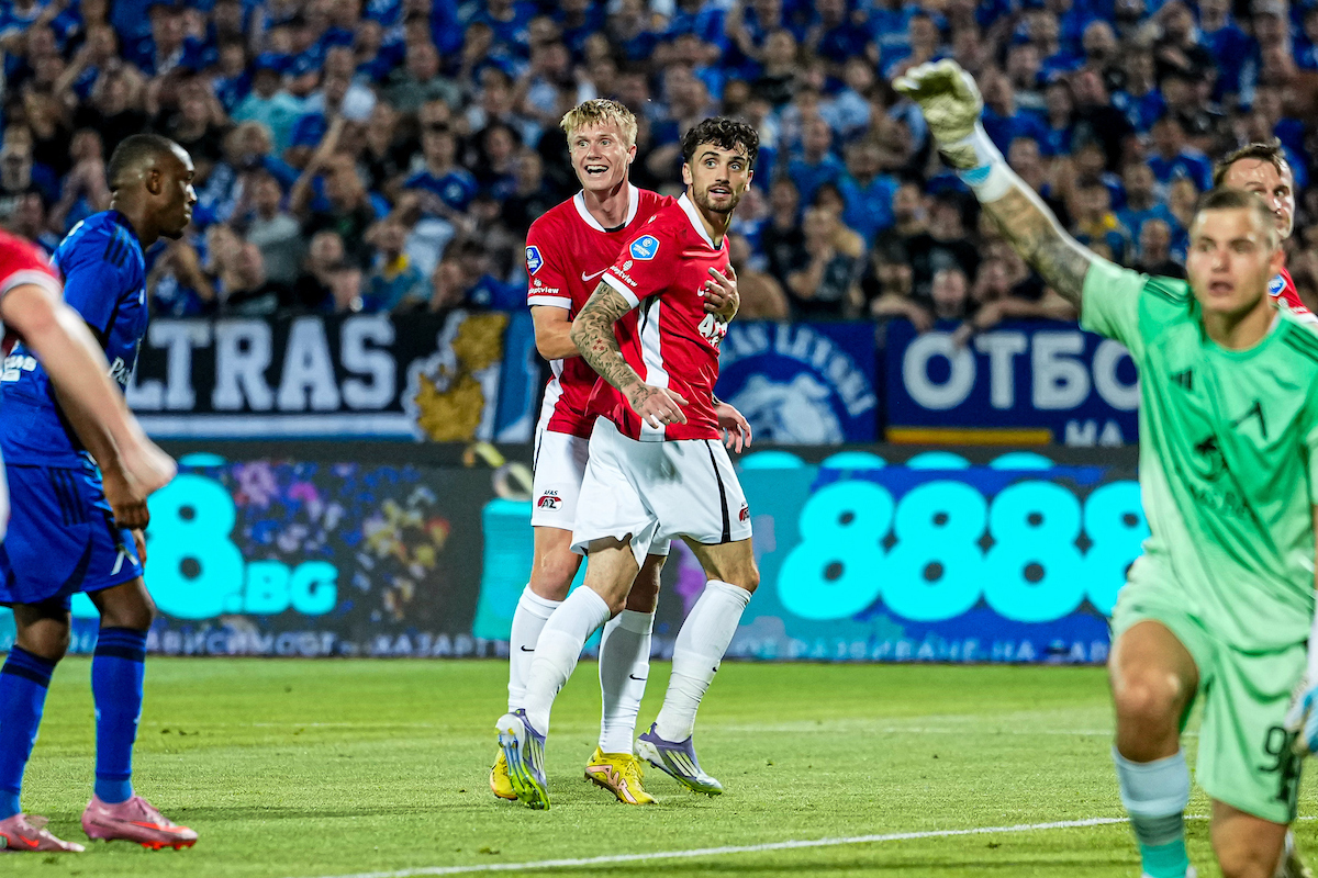 Nu al dubbele cijfers: Op Troy Parrott staat momenteel geen maat