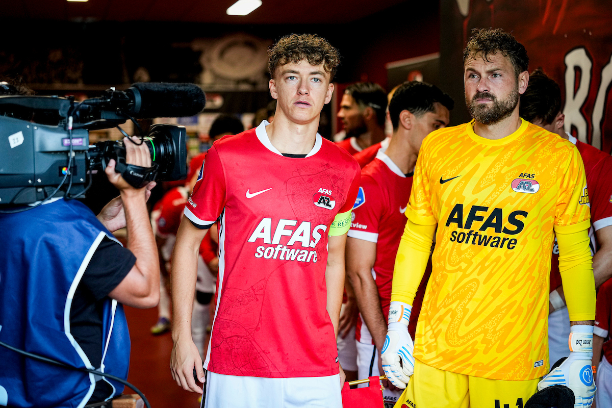 Mijnans blijft bij AZ: ''Volgend jaar is dan een mooi moment om een stap te maken''