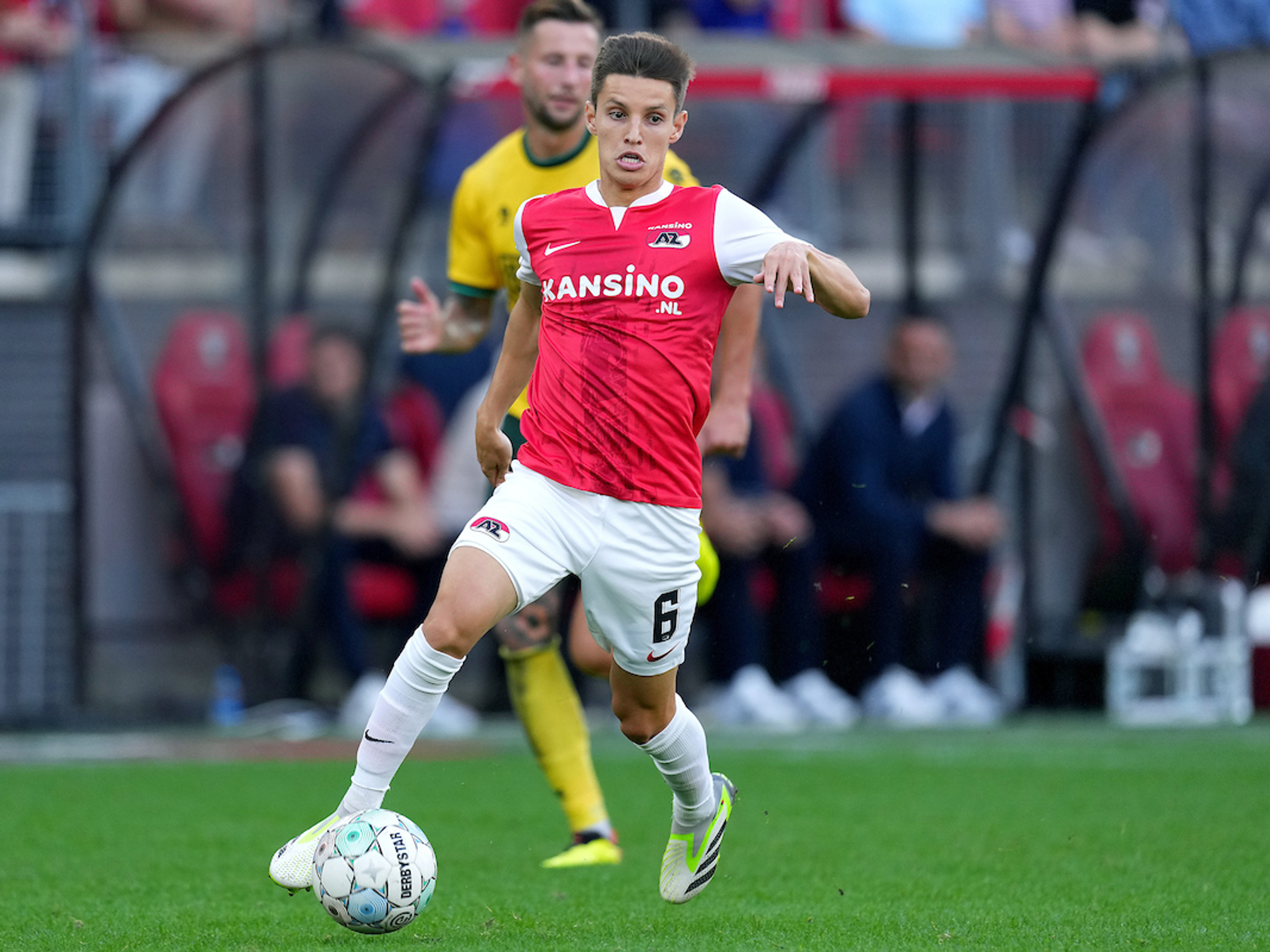 De selectie op rapport - de controlerende middenvelders