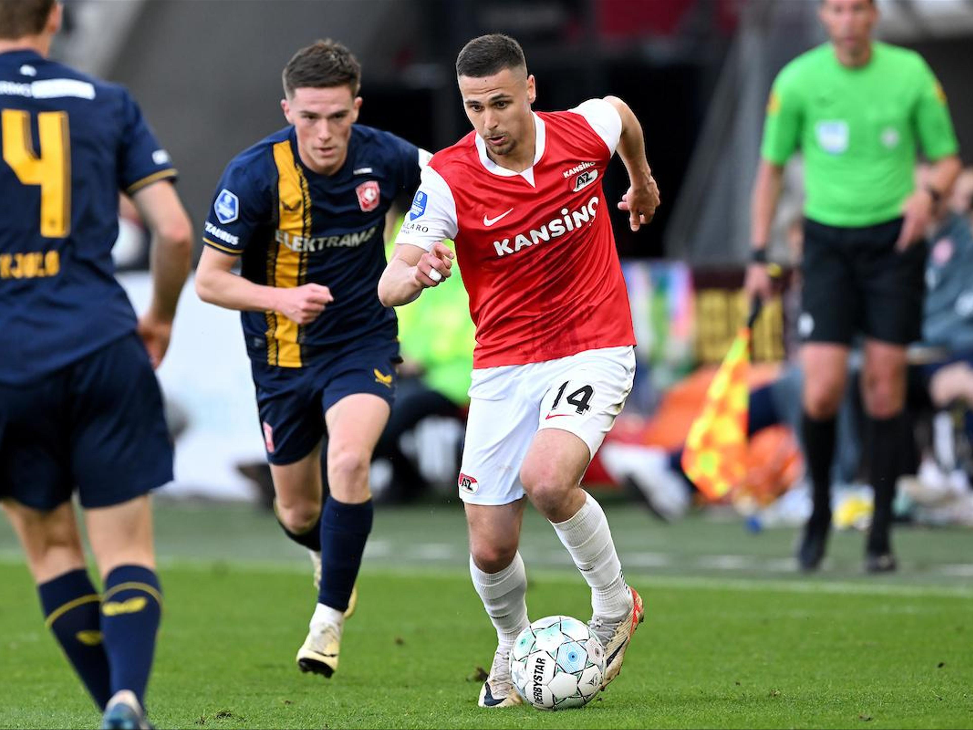 Met wie mag Belic concurreren voor een basisplaats? - de transferzomer van Huiberts