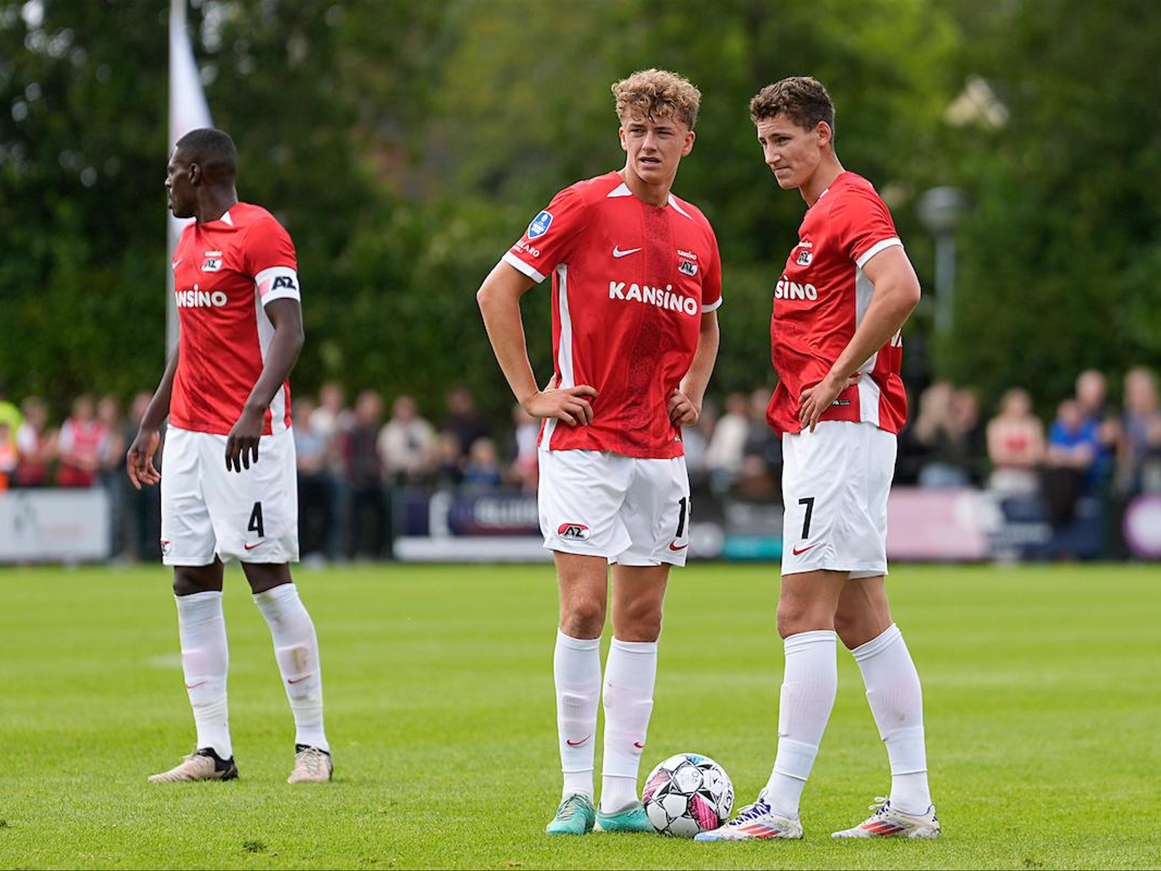 Krijgen we vanavond al de beoogde basiself te zien? | Livestream AZ - Aris Thessaloniki