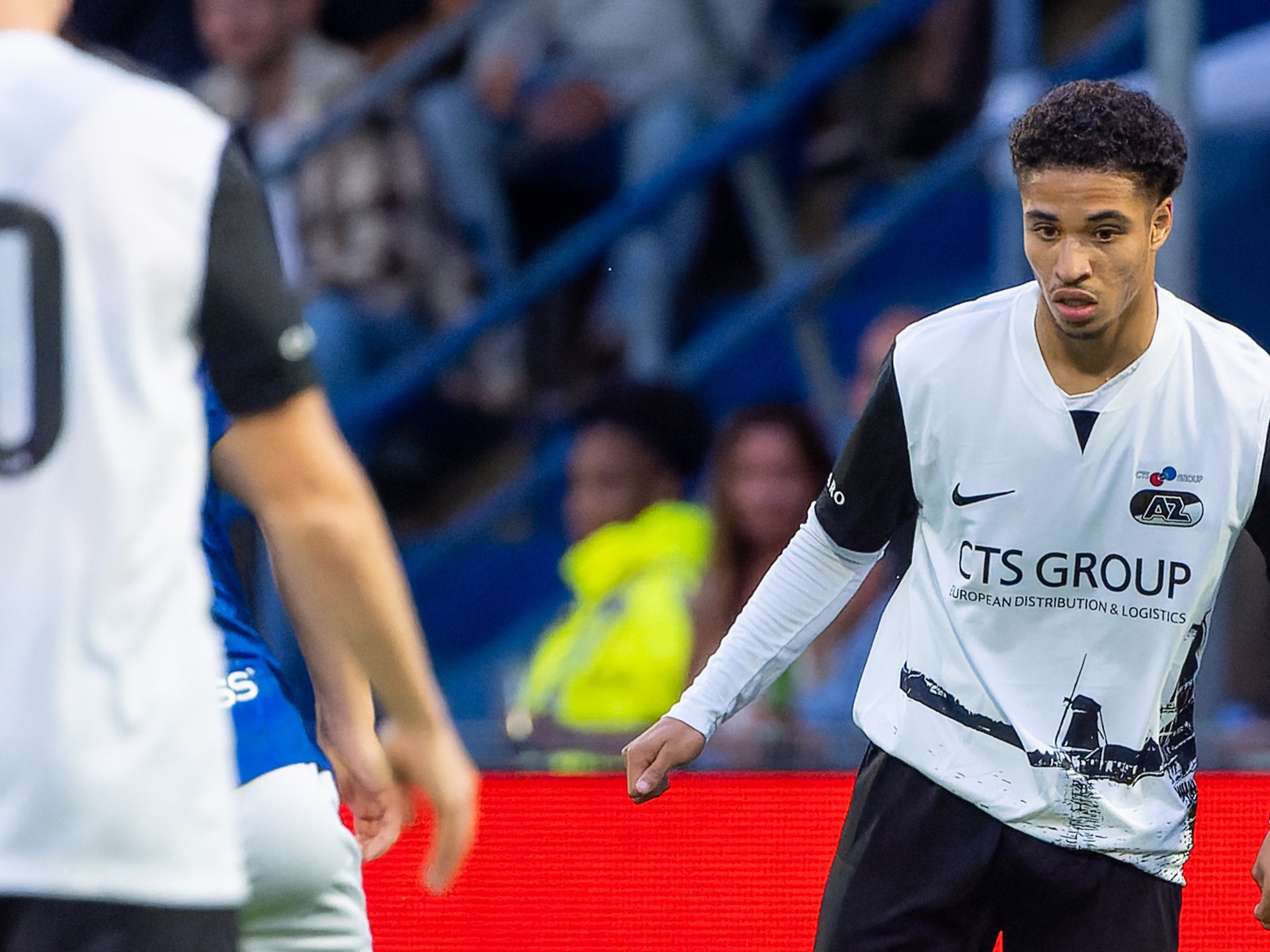 Jong AZ beleeft troosteloze avond in Den Bosch