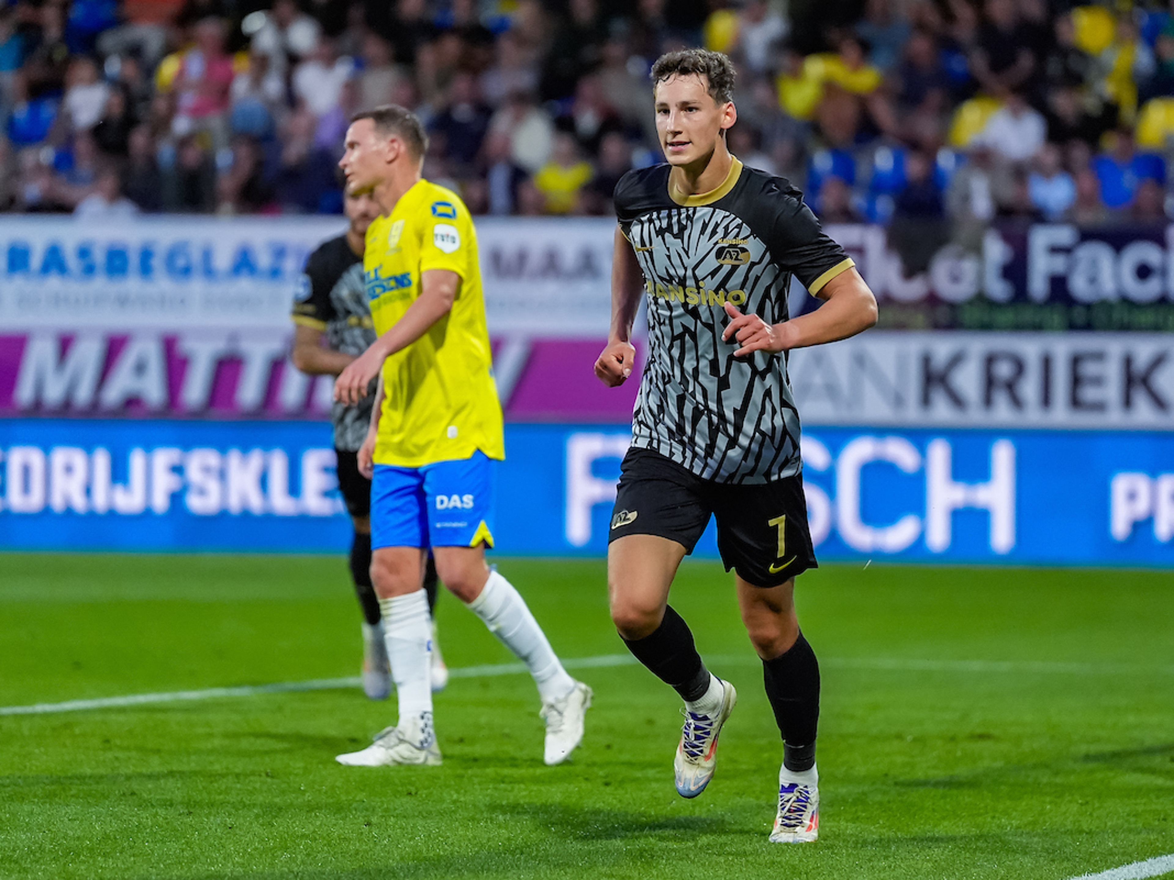Ruben van Bommel maakt indruk: ''Hij is nog verfijnder en rustiger dan Cody Gakpo''
