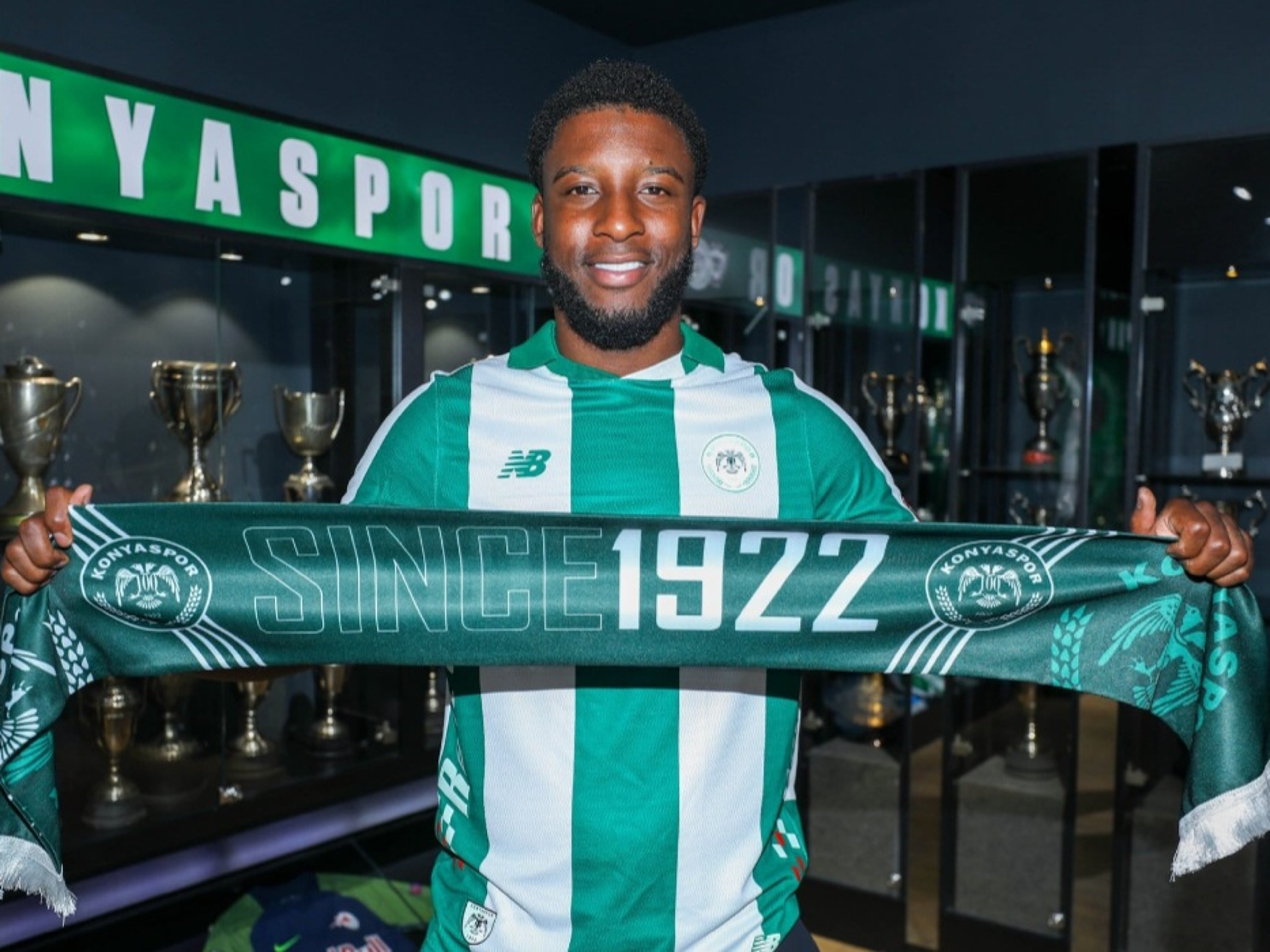 Bazoer definitief naar Turkije