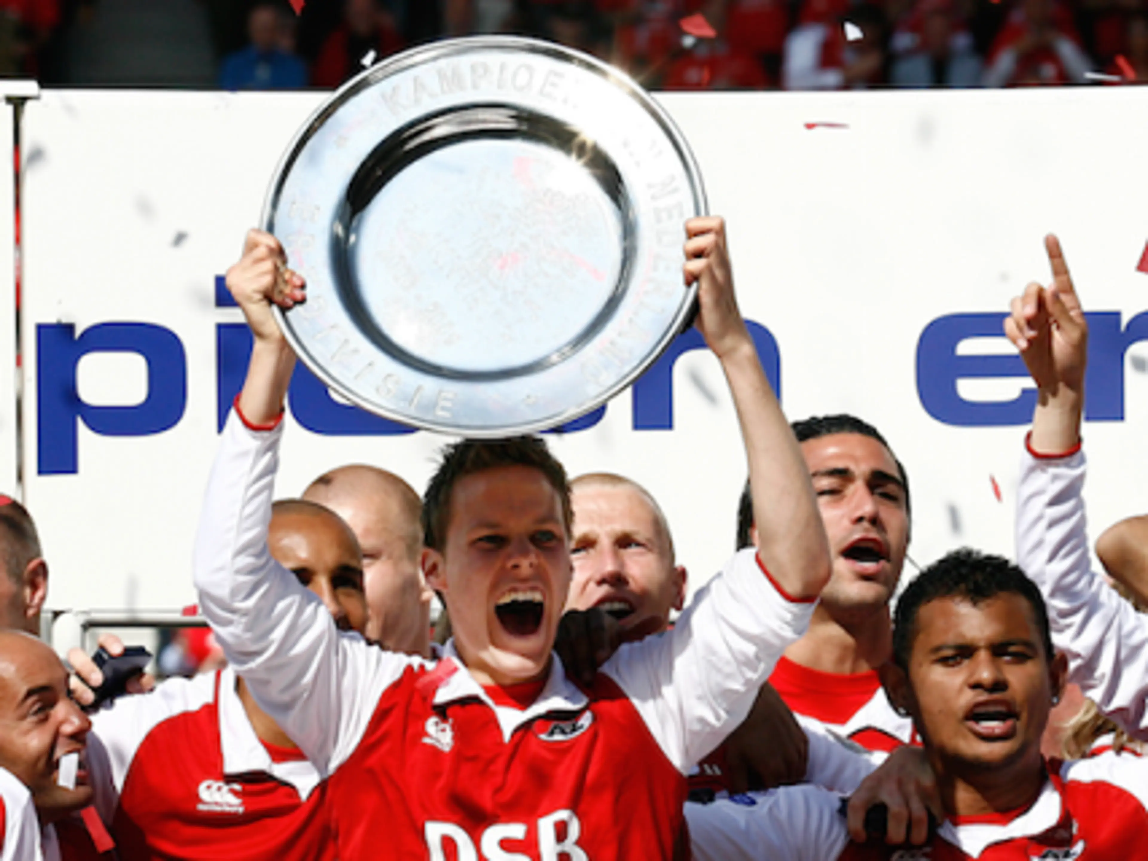 Niklas Moisander beëindigt carrière