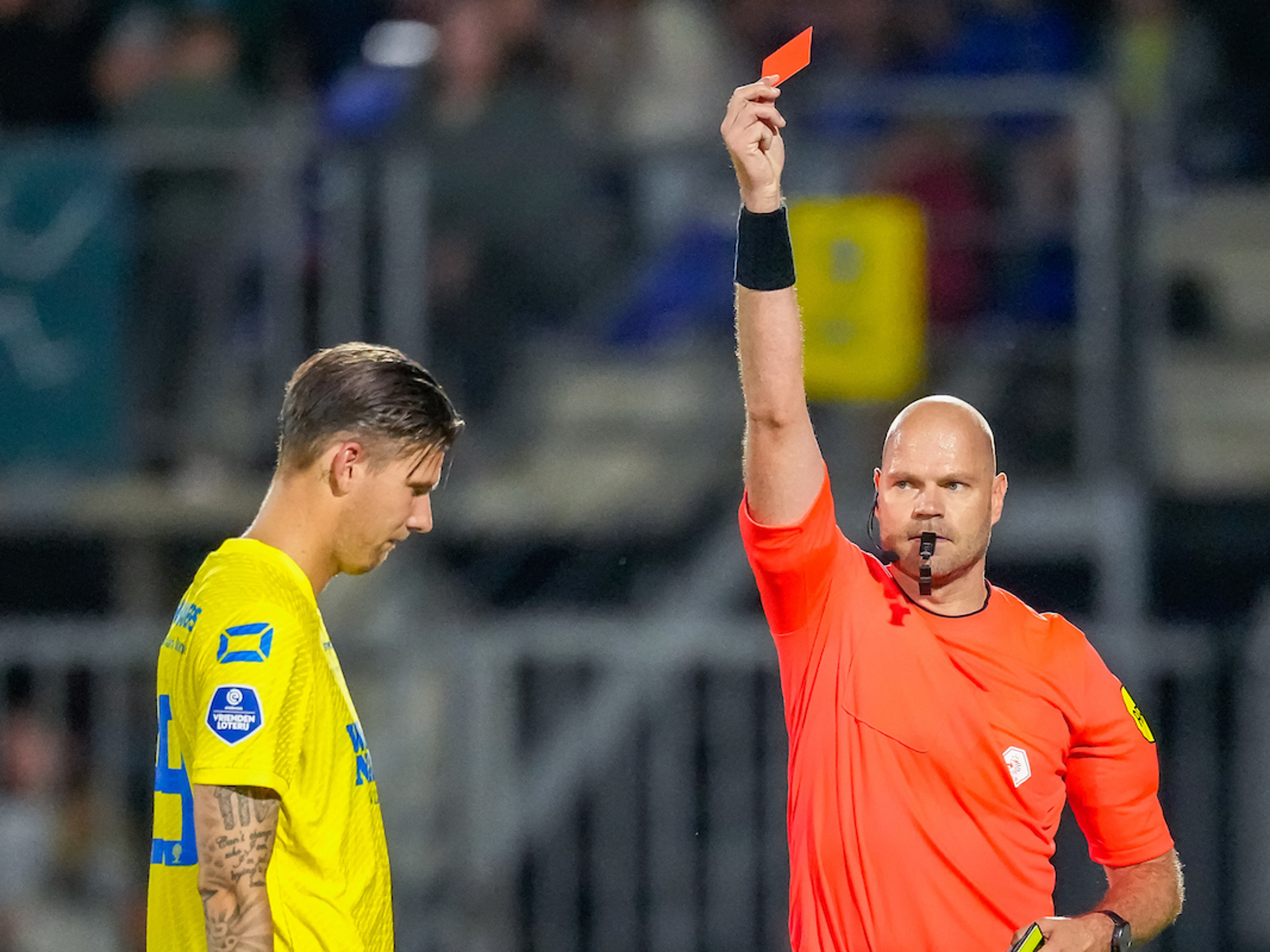 Scheidrechter Rob Dieperink aangesteld voor AZ – Sparta Rotterdam