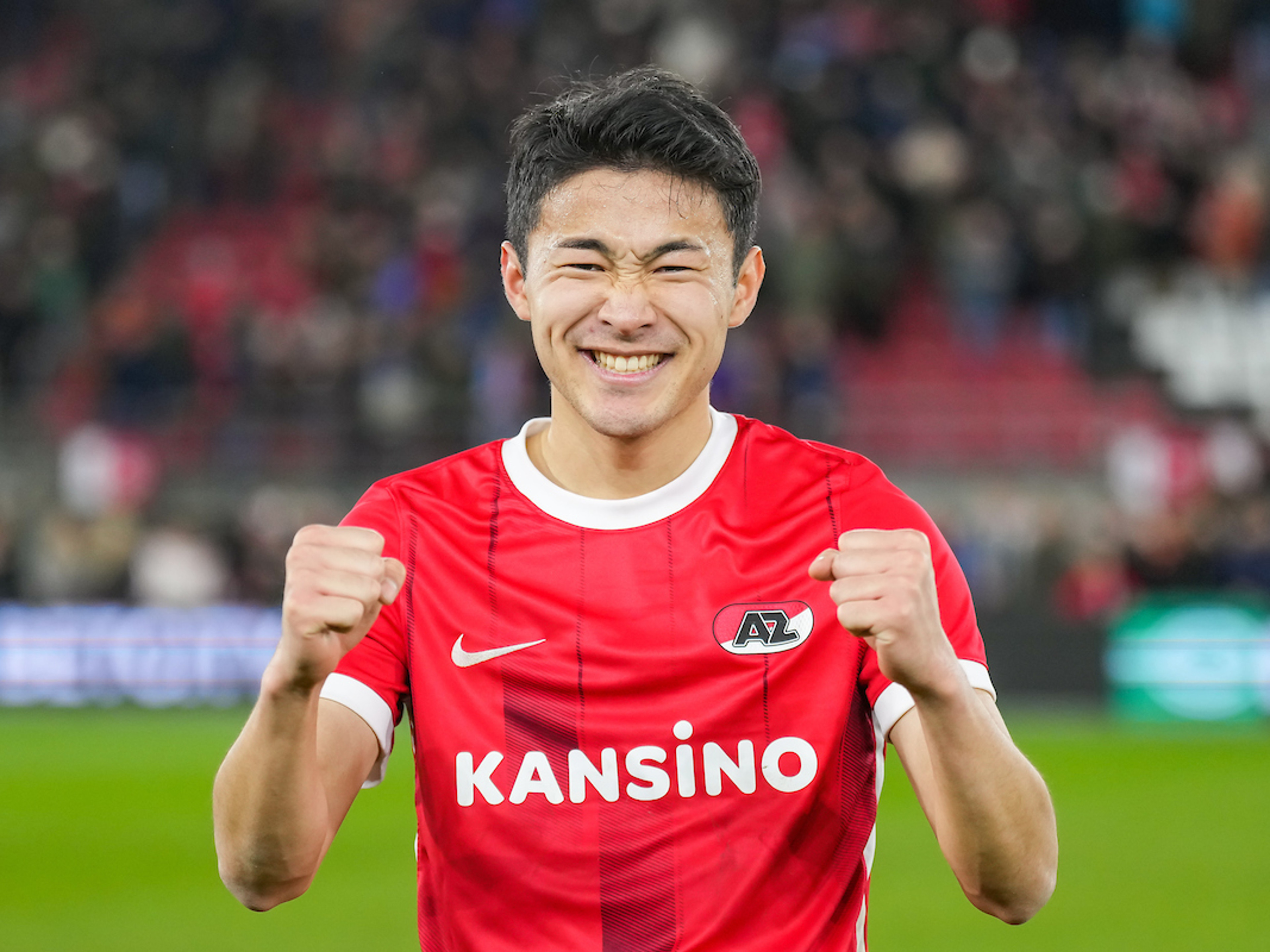 Sugawara neemt afscheid voorafgaand aan AZ - Groningen