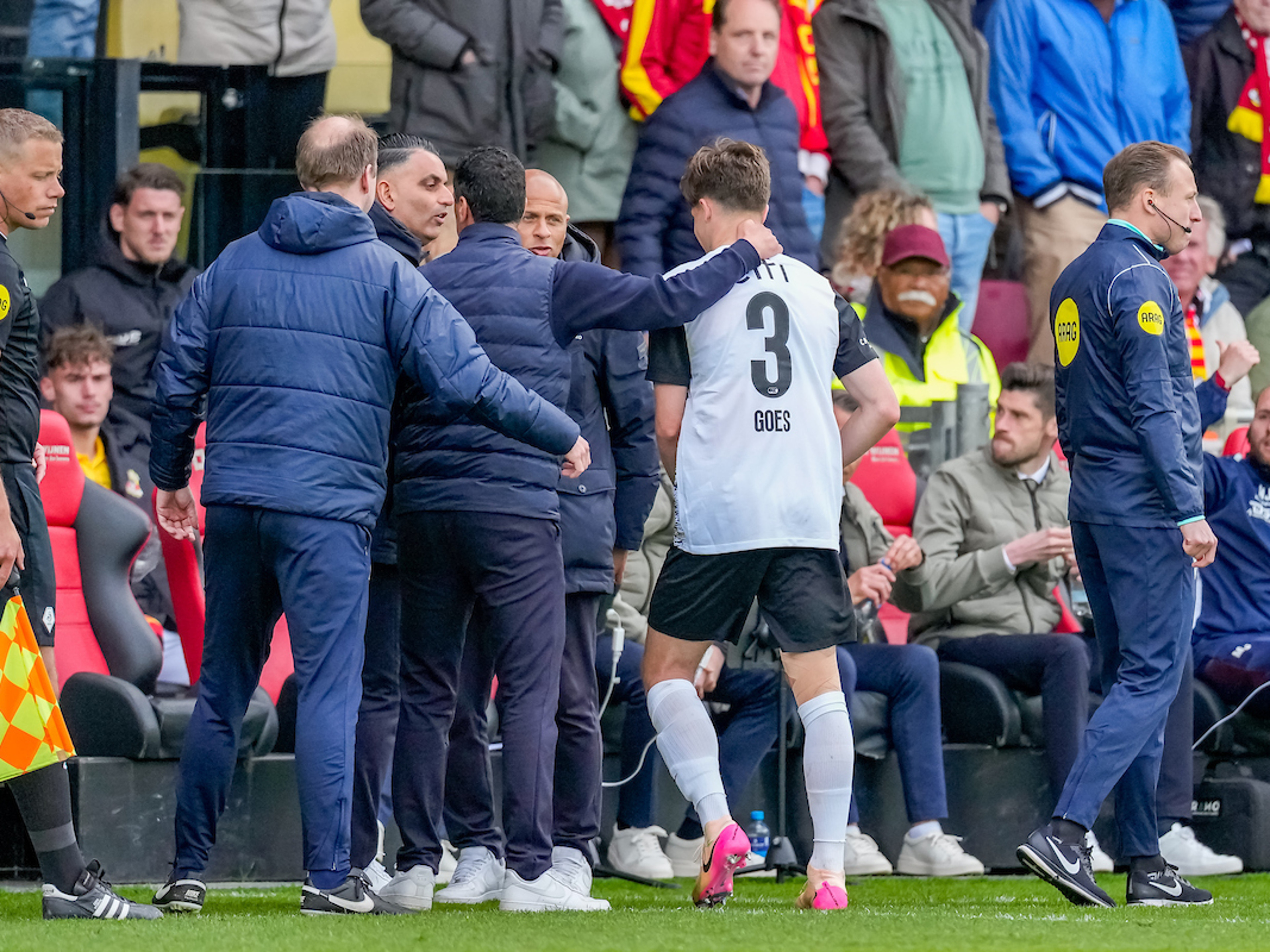 Martens kwaad over scheidsrechterlijke beslissingen: “ik ben daar absoluut niet tevreden over”