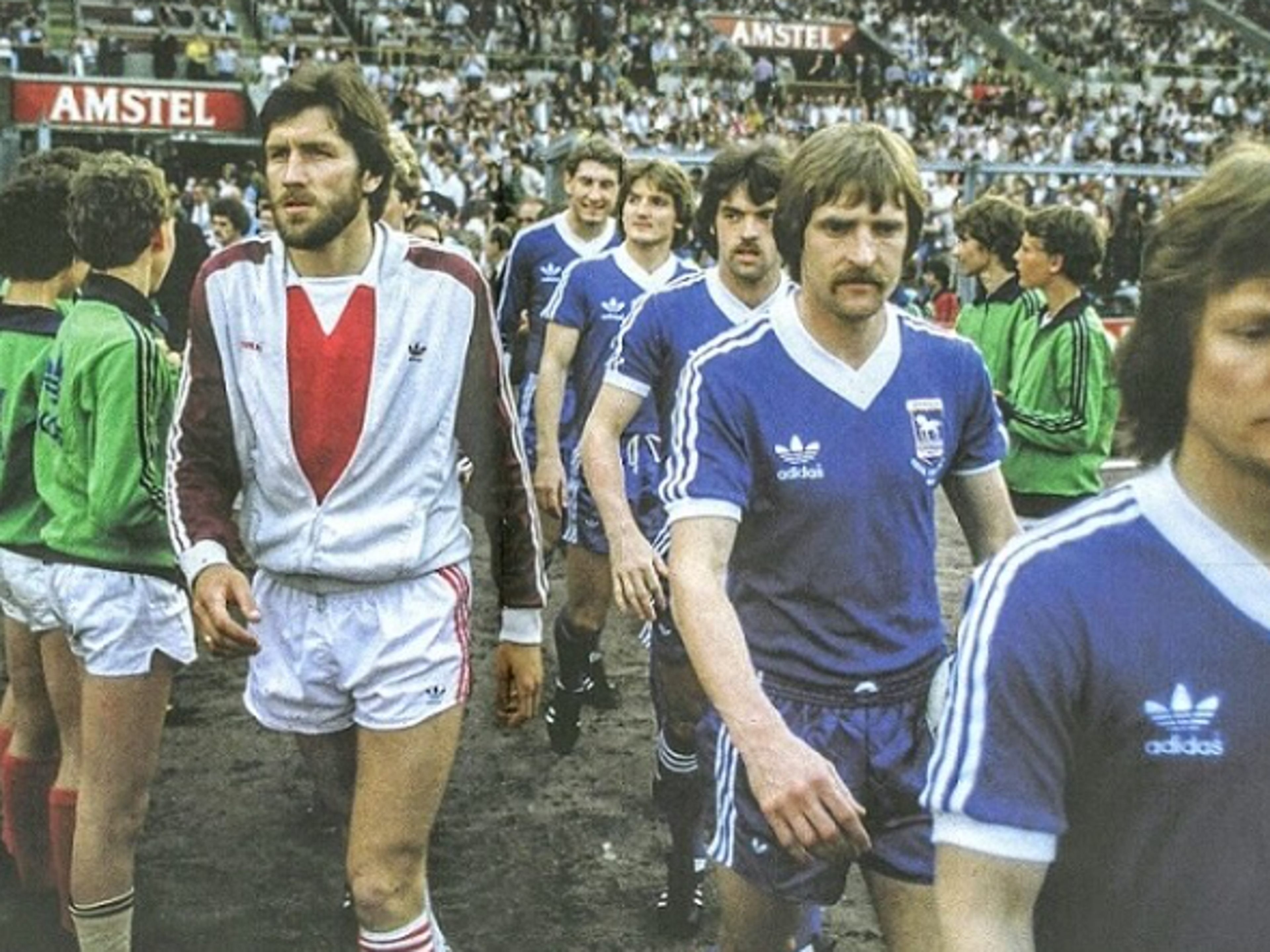 Vandaag in 1981: AZ net tekort in historische UEFA Cup-finale