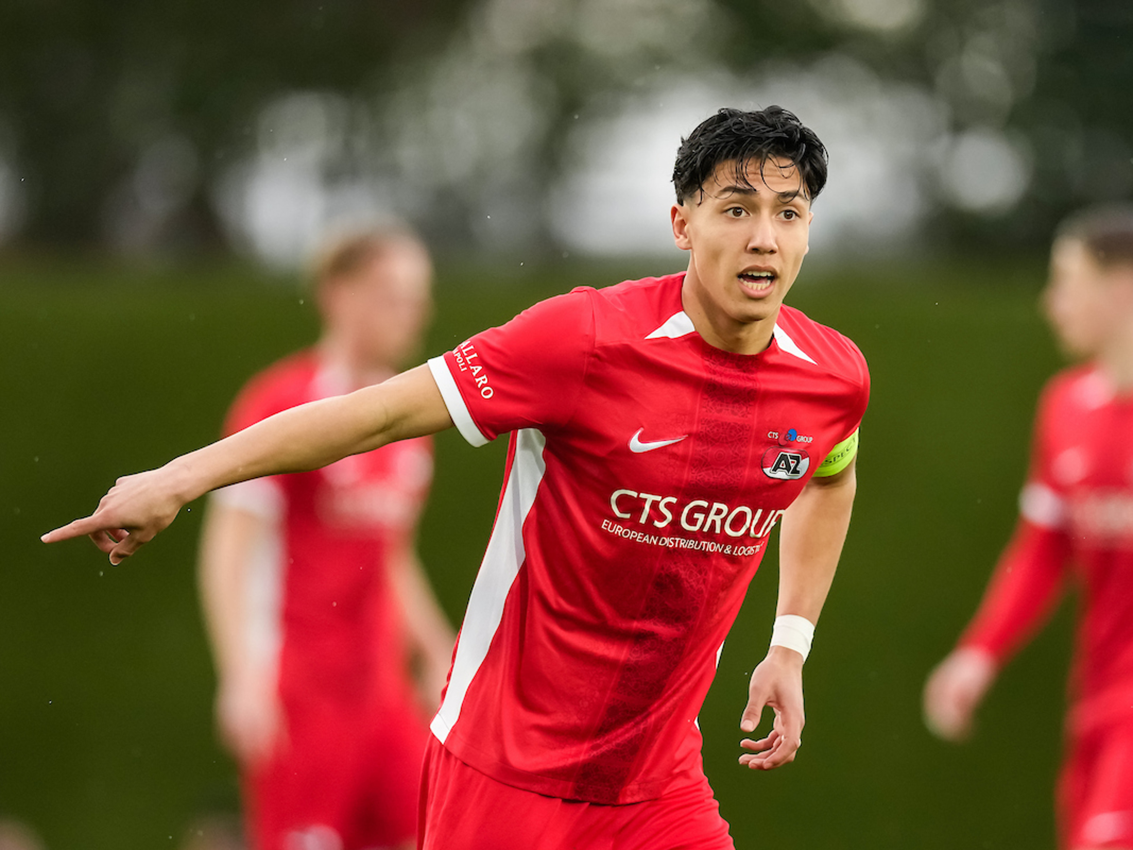 Julian Rook Kogel door de kerk: Milos Kerkez voegt zich bij kampioenenmaker Arne ...