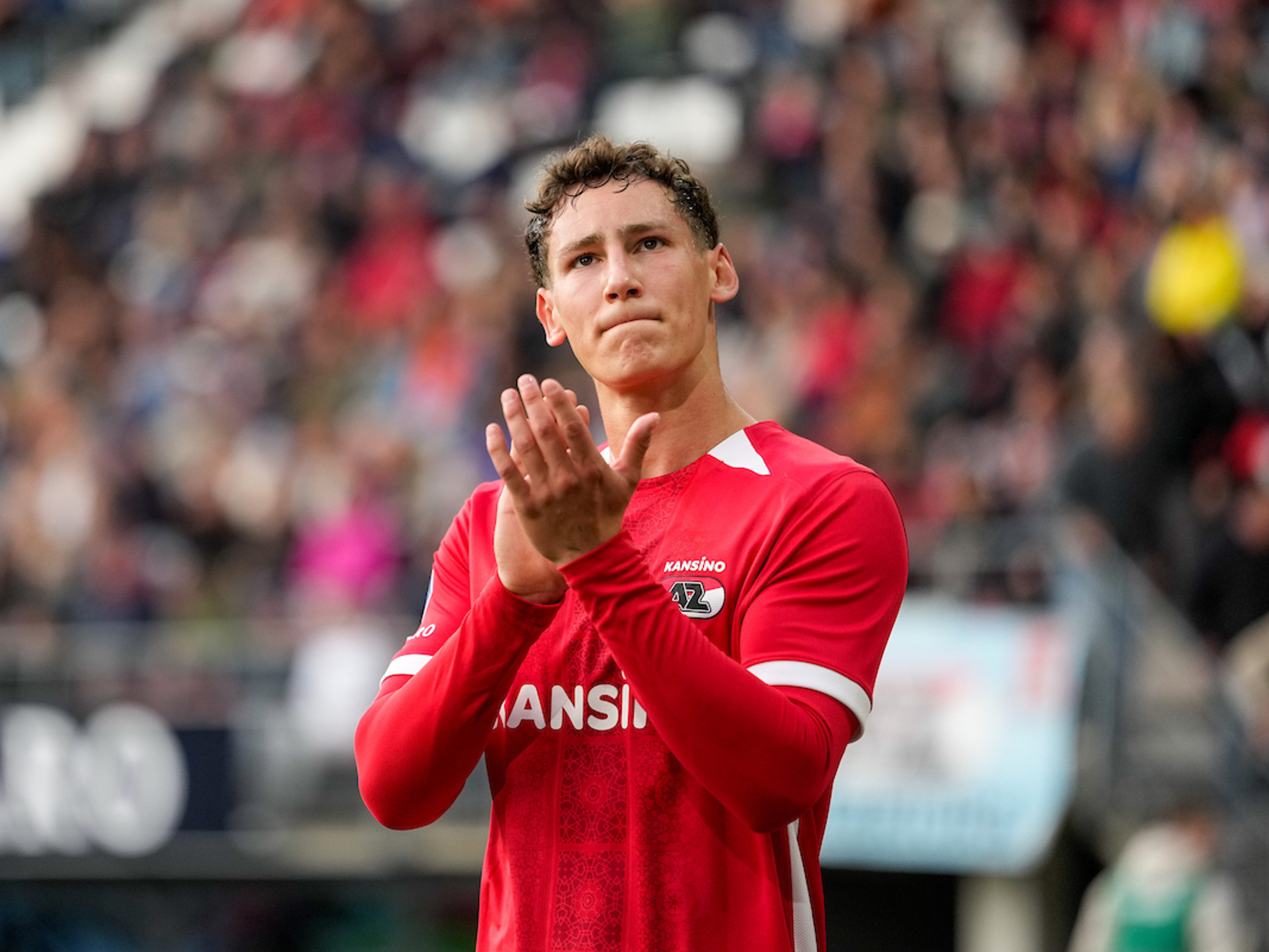 'Van Bommel ziet af van lucratieve clausule om naar PSV te gaan'