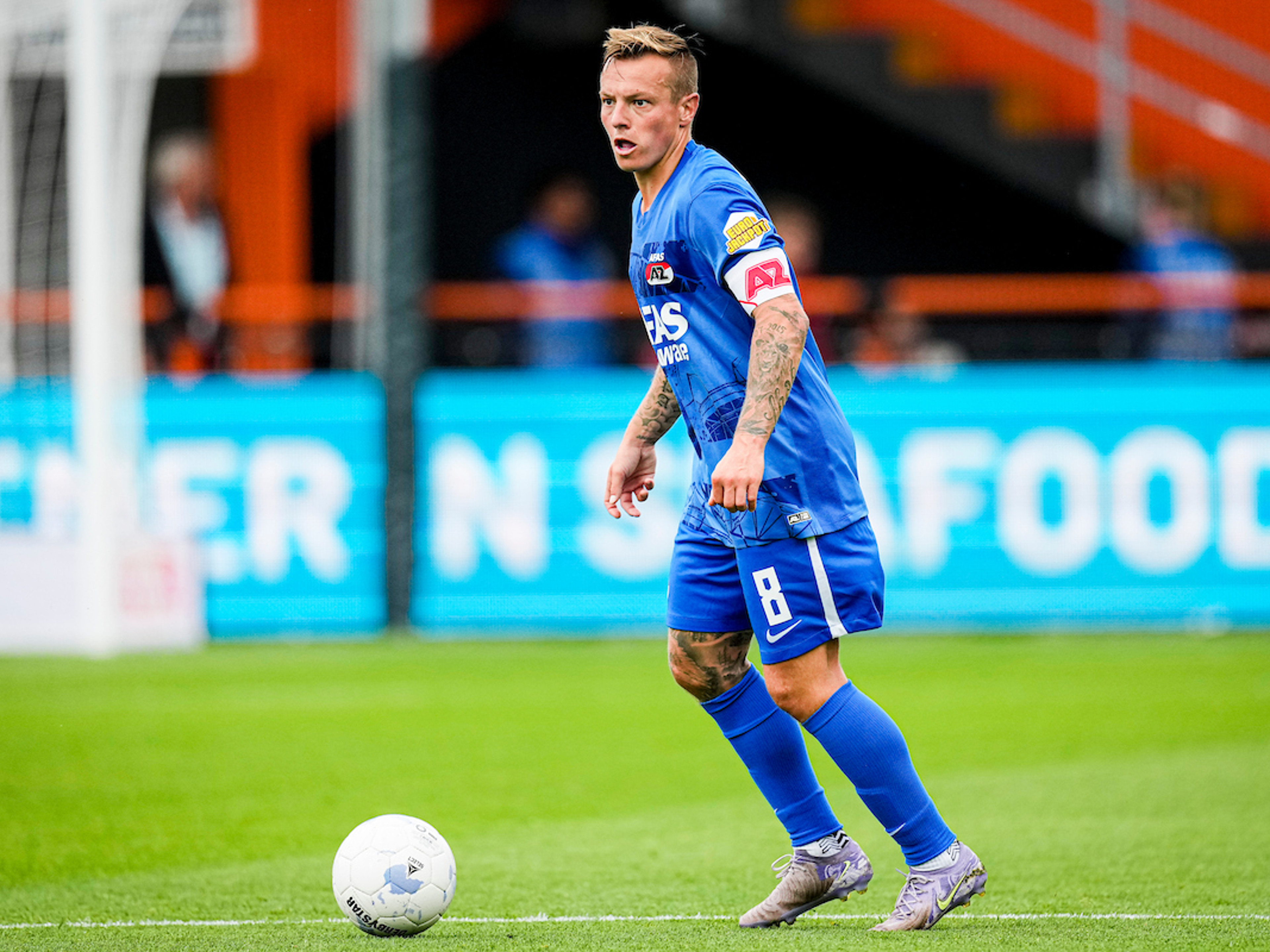 AZ wint makkelijk van FC Volendam